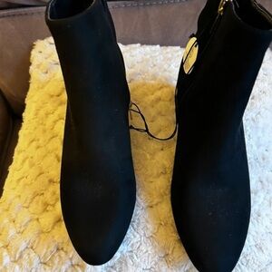 New Look Sleek Black Ankle Booties